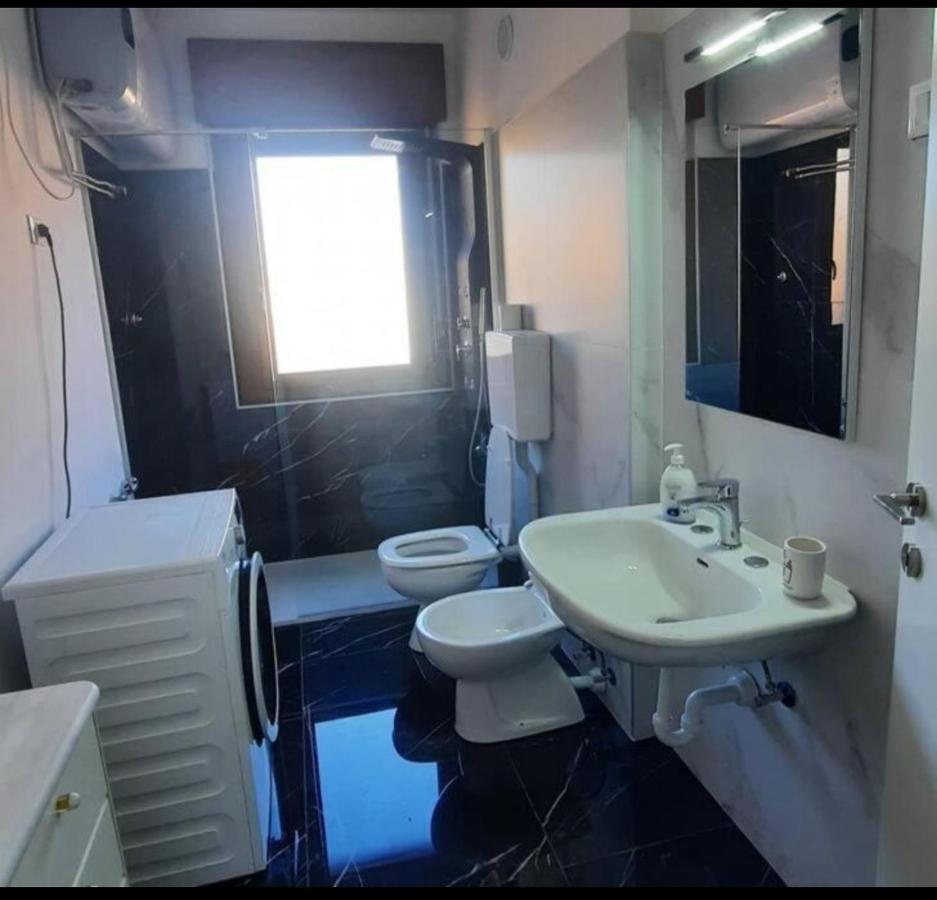 Verdisuite - Trento Centro - Parcheggio Privato Gratuito Eksteriør billede
